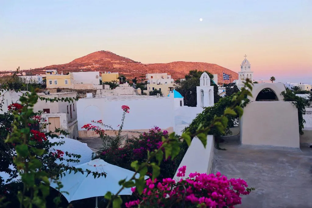 VILLA TWO BEDROOMS WITH PRIVATE POOL Room, Santorini Heritage Villas & Mansions, Santorini
