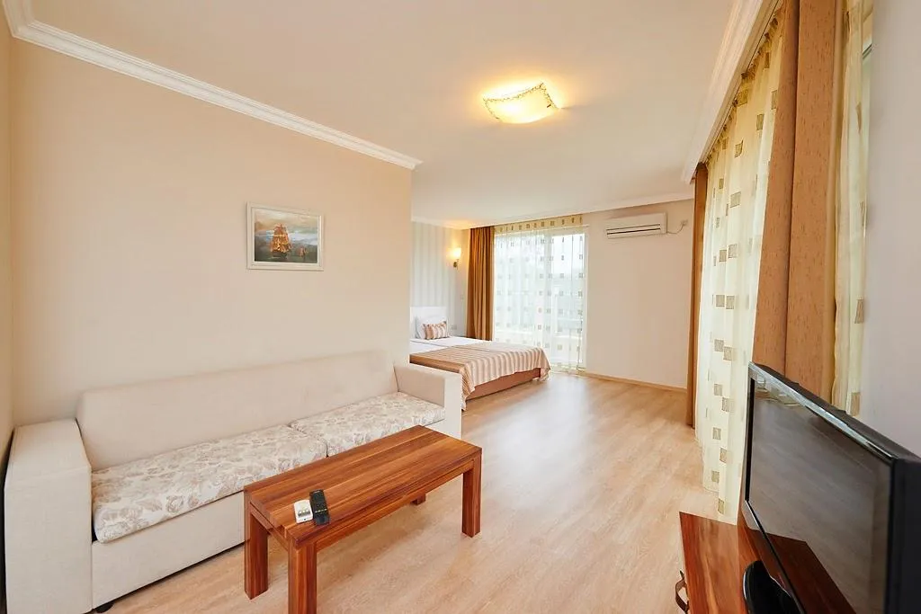 STUDIO LUXURY Room, Penelope Palace, Bourgas