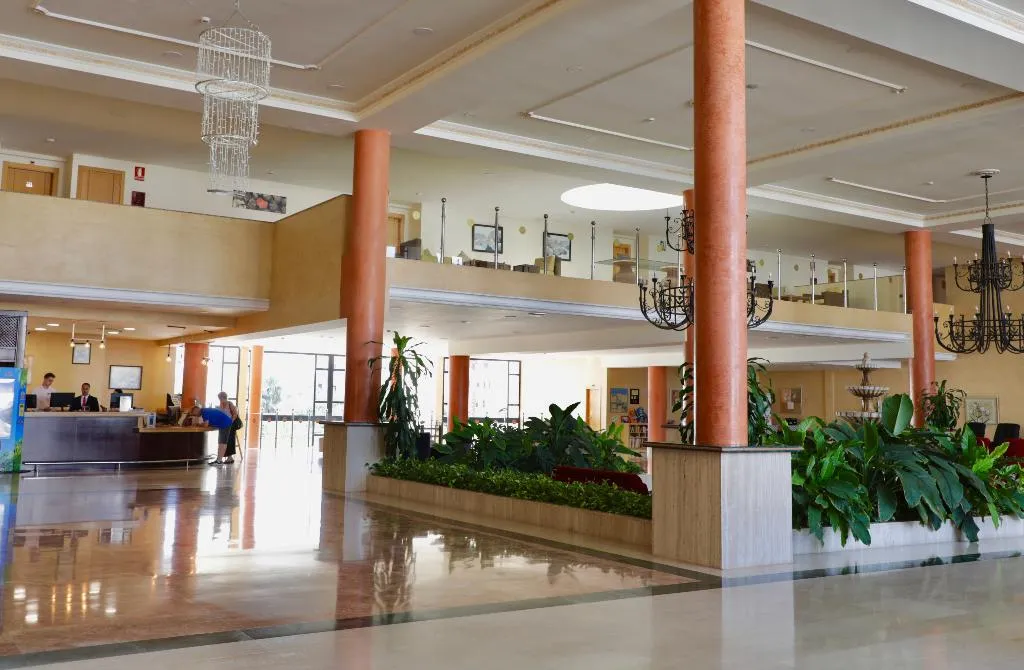 Lobby, Grand Muthu Golf Plaza Hotel & Spa, Tenerife