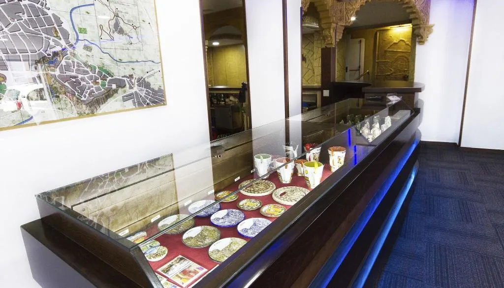 Sports and Entertainment, El Tajo, Costa Del Sol
