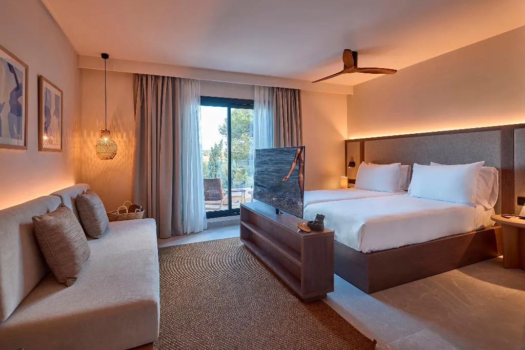Double or Twin SEA VIEW Room, Purobeach Resort Santa Ponsa, Majorca