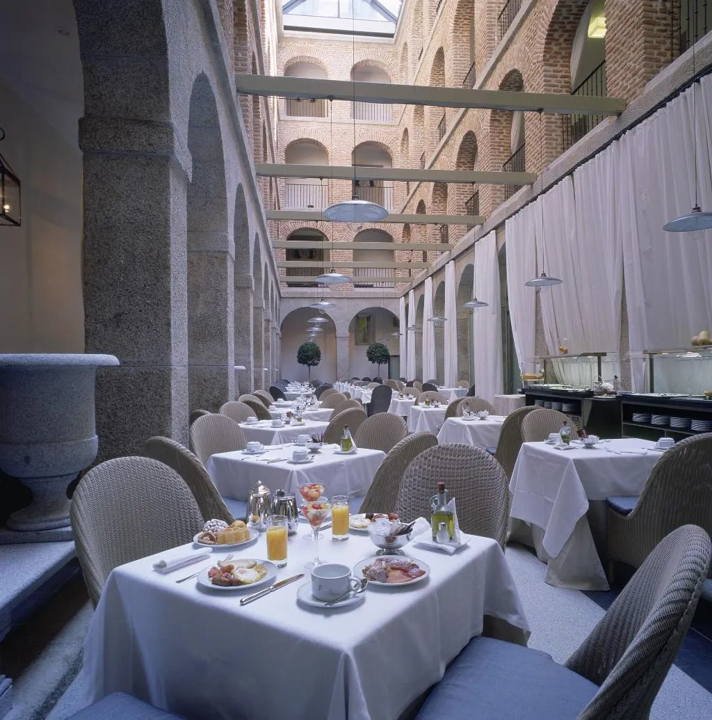 Restaurant, Parador de la Granja, Madrid
