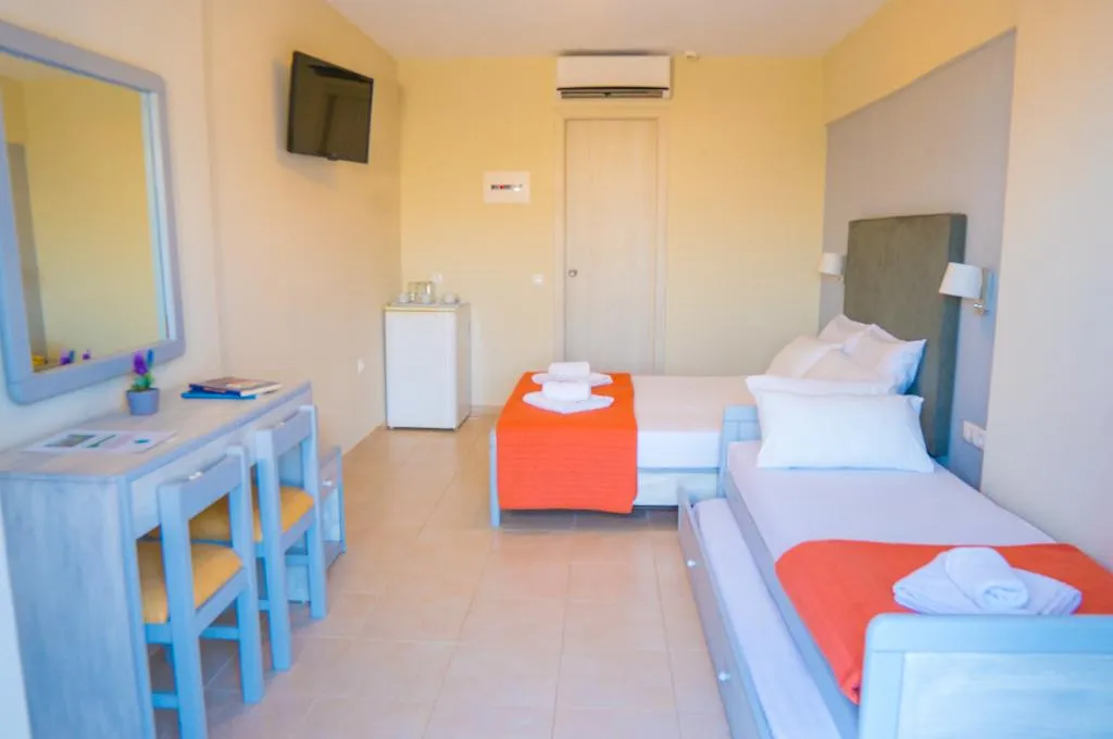 TRIPLE GARDEN VIEW Room, Palatino, Kefallinia