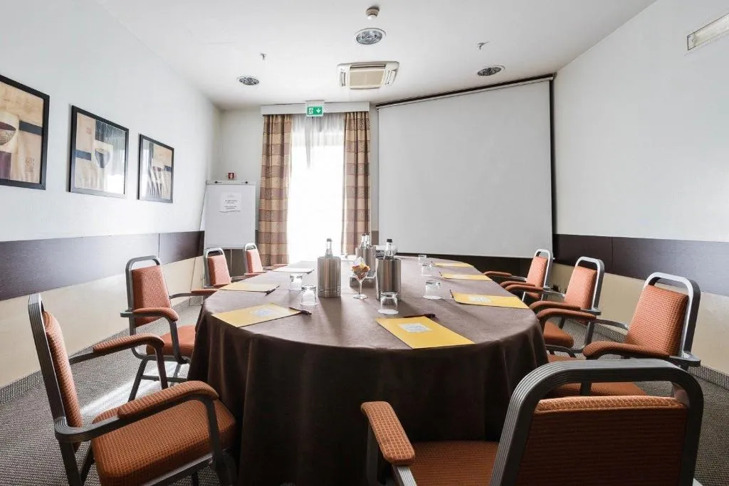Conferences, Crowne Plaza Milan Malpensa Airport, Milan