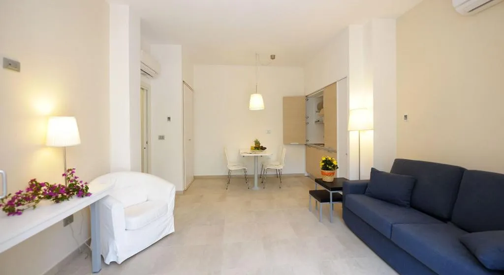 Room, Residence La Dolce Vita, Naples