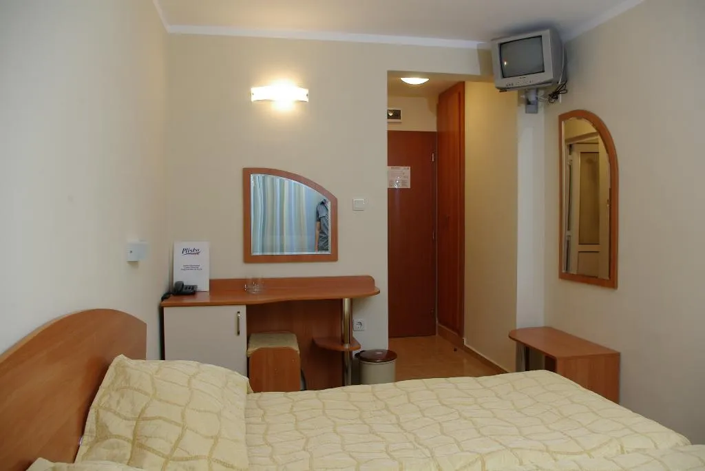 Room, Pliska, Bourgas