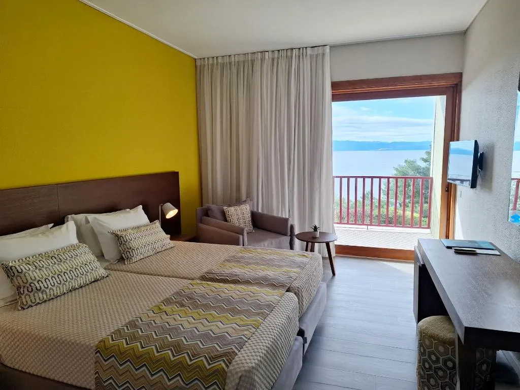 Double or Twin STANDARD Room, Skiathos Palace, Skiathos