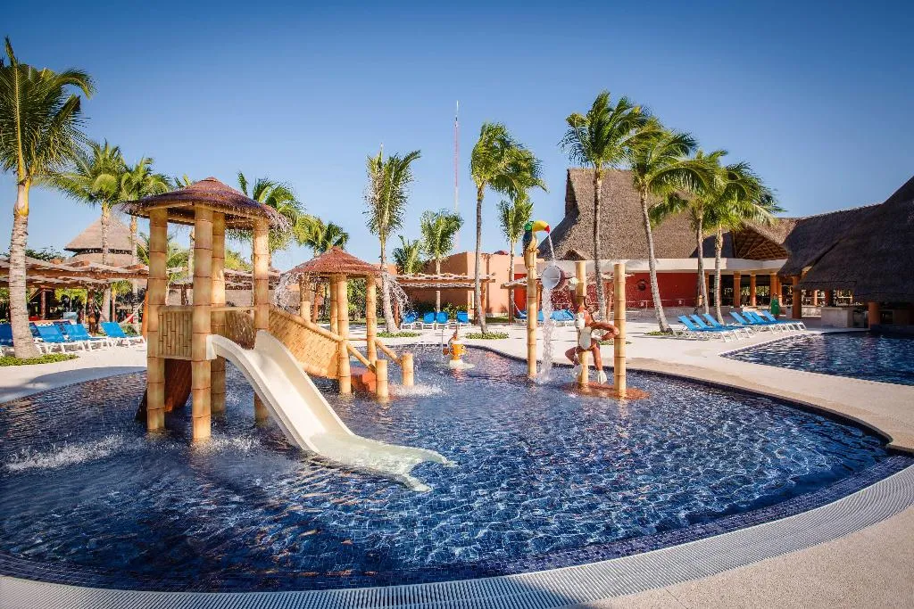 Pool, Barceló Maya Caribe, Cancun Area