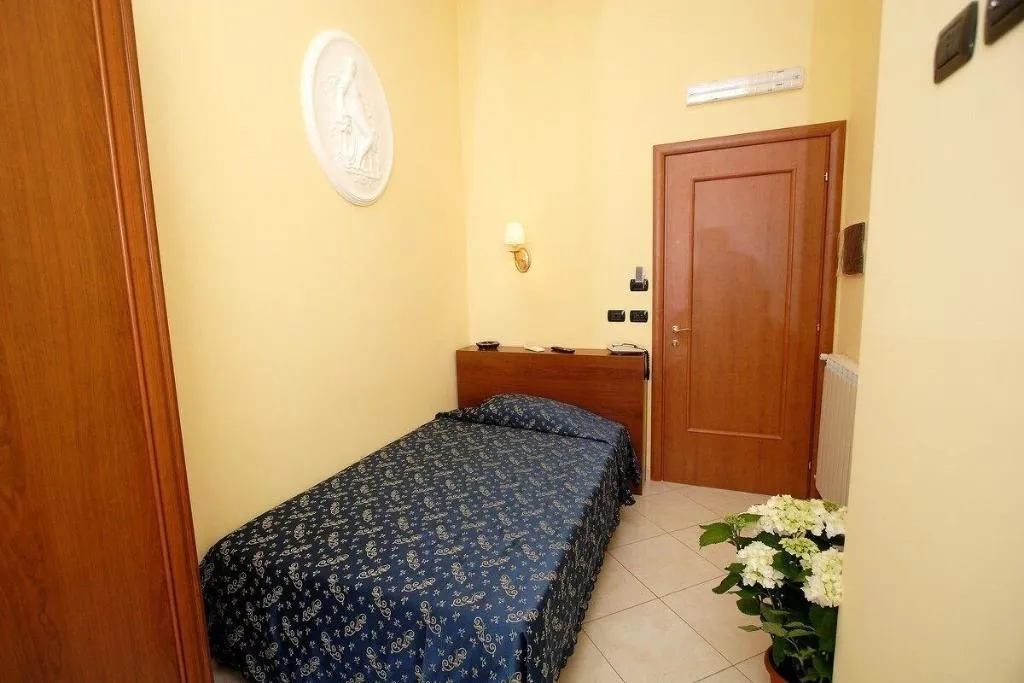 Room, Caroline Suite, Rome