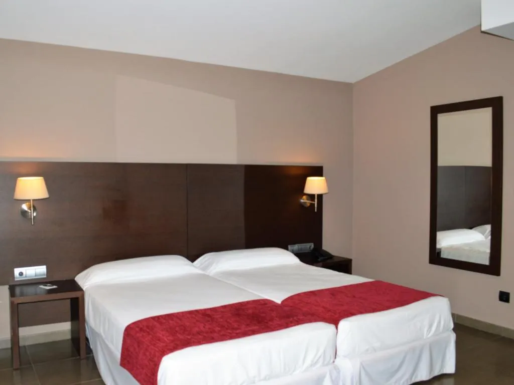 DOUBLE SINGLE USE STANDARD Room, Vilassar, Barcelona