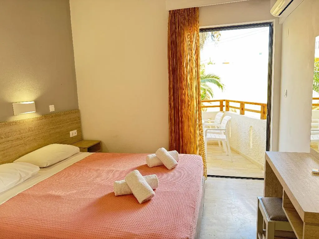 APARTMENT GARDEN VIEW ONE BEDROOM Room, Domenica Apartments, Crete