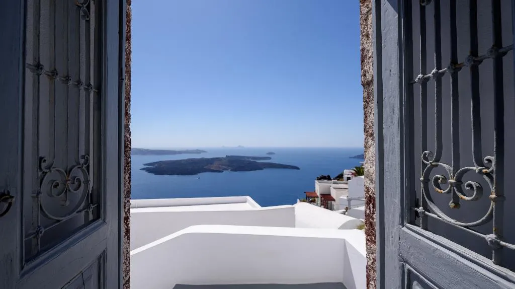 General view, Senses Suites, Santorini