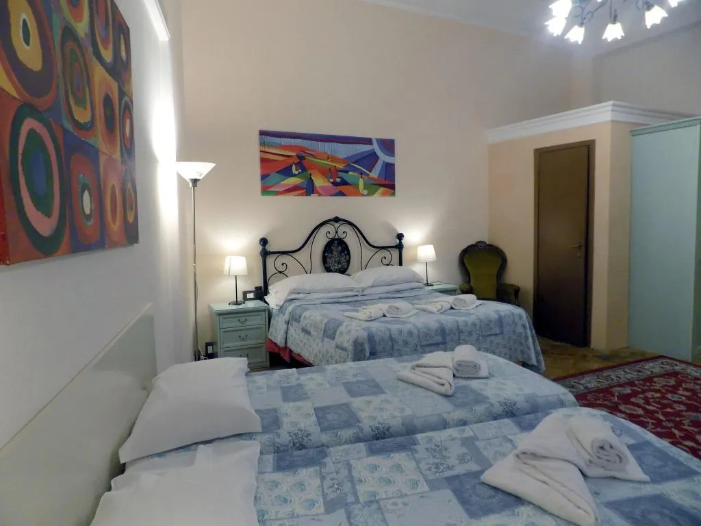 Room, Il Pitti Soggiorno, Florence