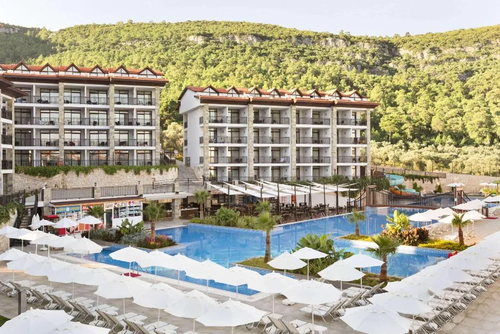 Pool, Ramada Resort By Wyndham Akbuk, Bodrum