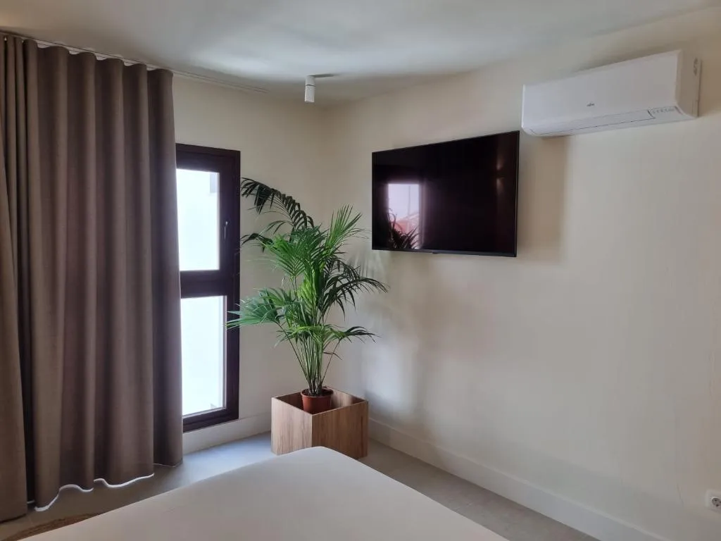 QUADRUPLE PREMIUM Room, Velázquez, Costa Blanca