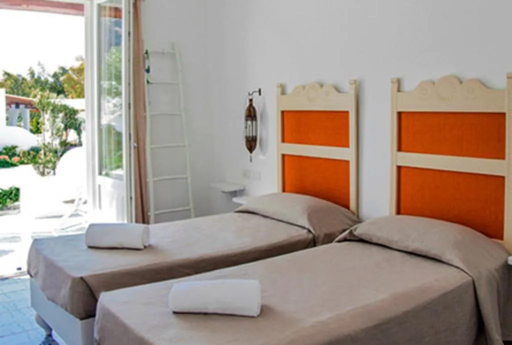 Double or Twin STANDARD Room, Hotiday Vulcano Porto, Palermo