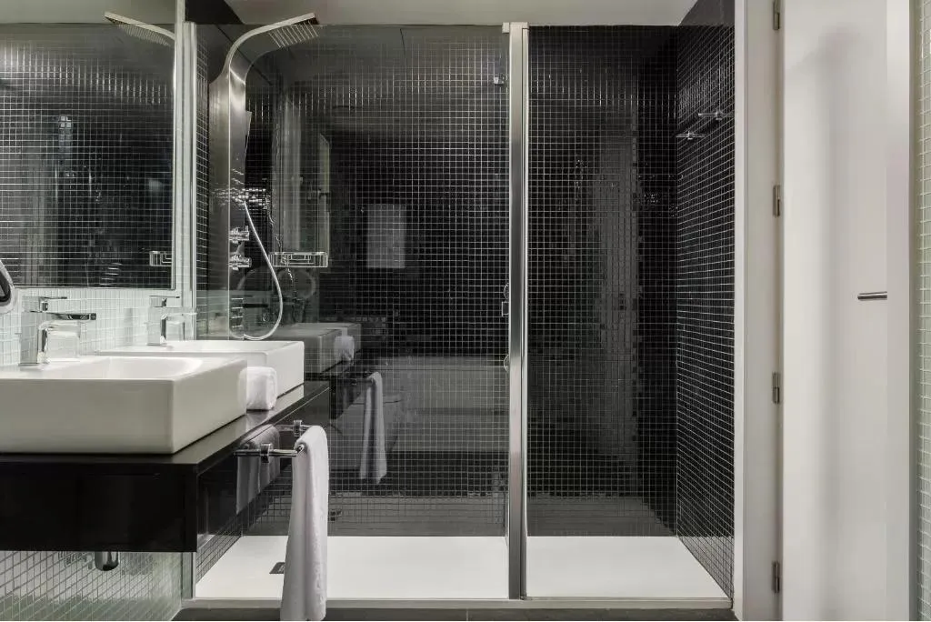 SINGLE STANDARD Room, Dorma Plaza Catalunya, Barcelona