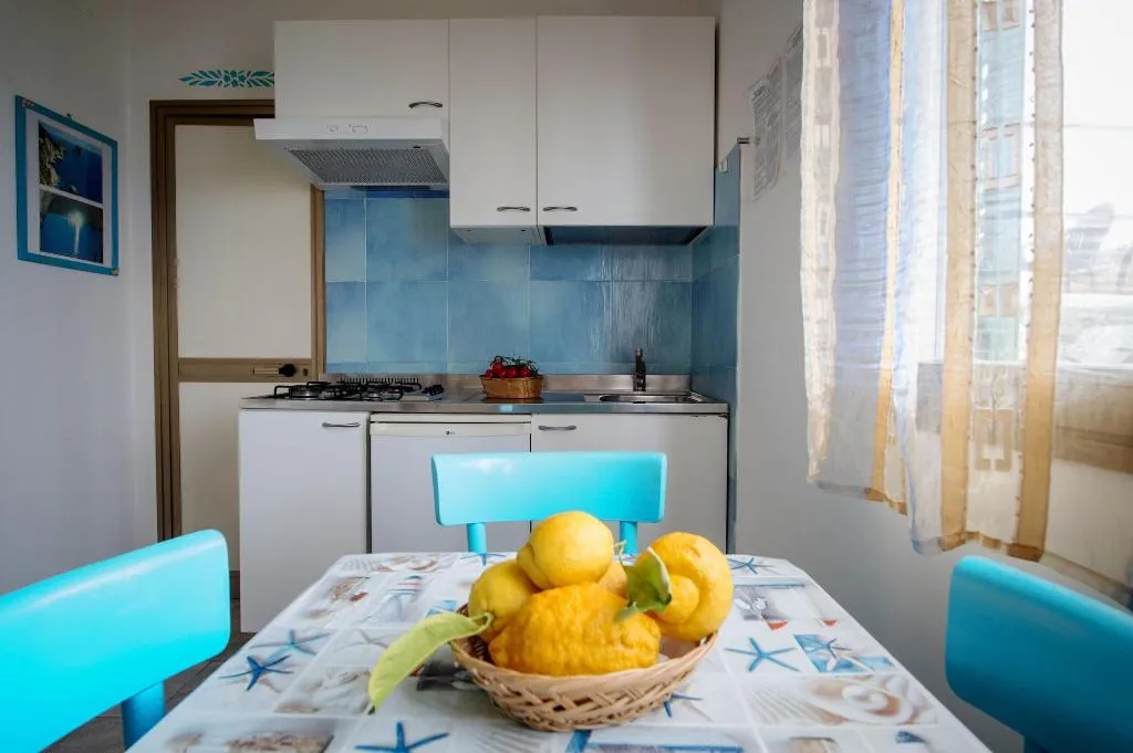 Room, Marina del Cantone Chalet, Naples