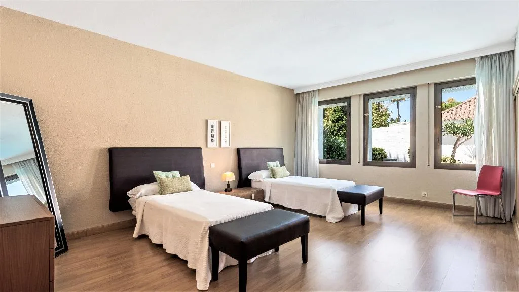 VILLA STANDARD Room, Villa Marina Puerto Banus, Costa Del Sol