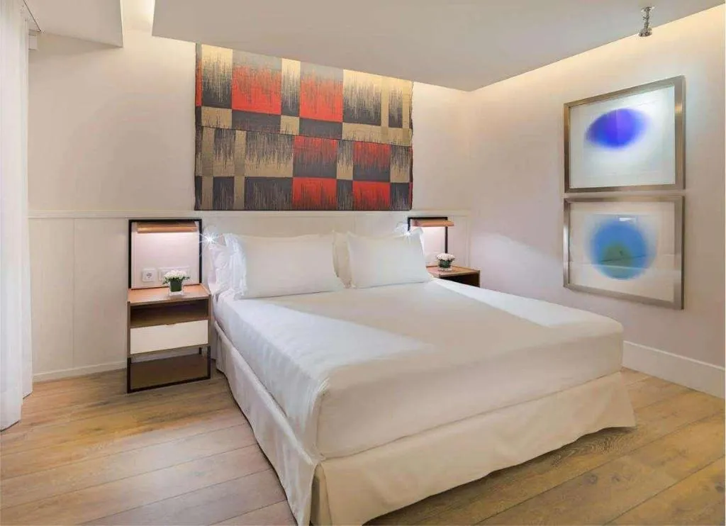 DOUBLE DELUXE Room, H10 Cubik, Barcelona
