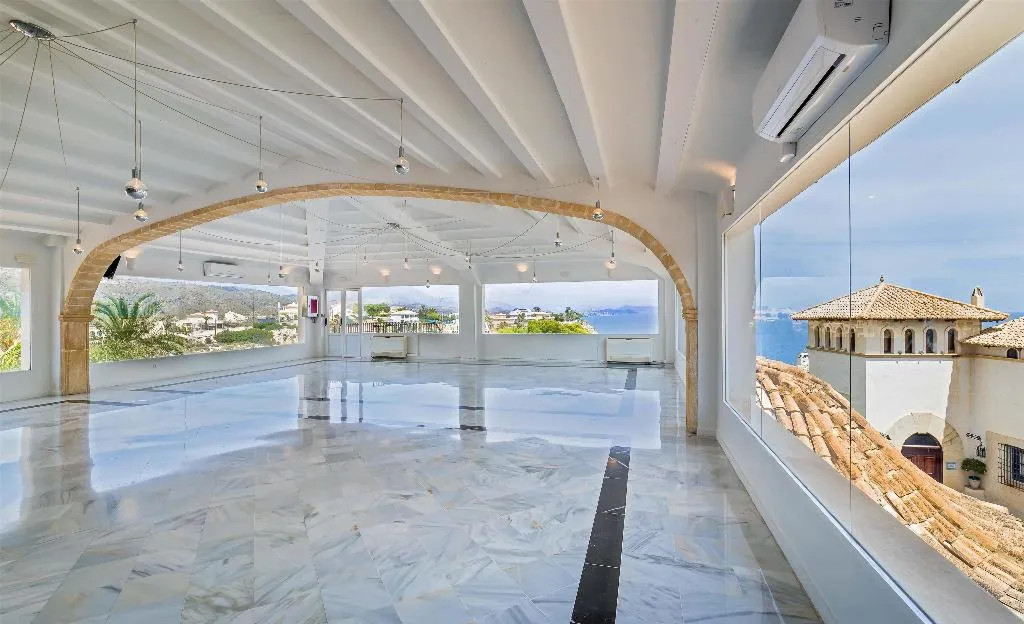 Conferences, Occidental Pueblo Acantilado, Costa Blanca