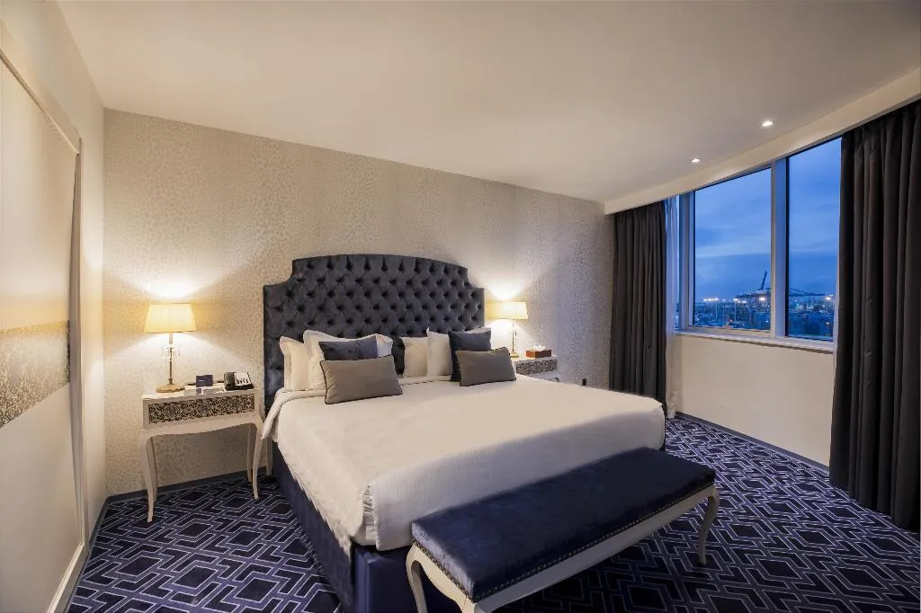 SUITE PREMIUM ONE BEDROOM Room, DoubleTree by Hilton Casablanca City Centre, Casablanca