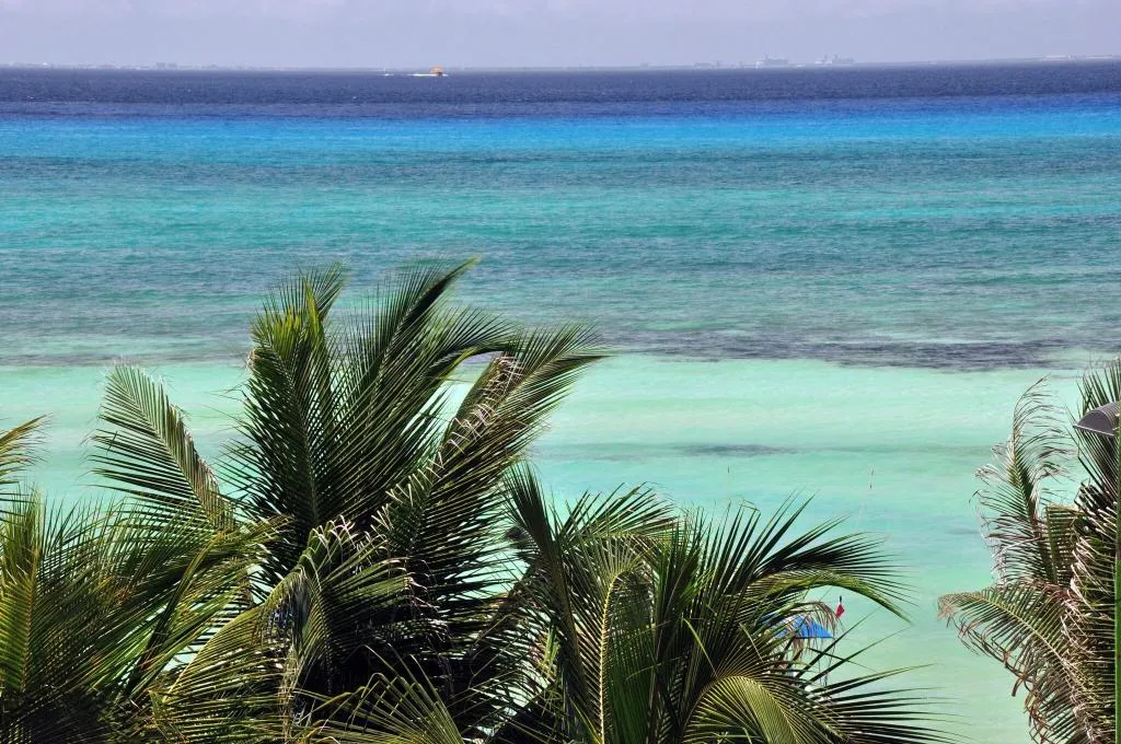 Beach, El Taj Ocean Front and Beachside Condo Hotel, Playa Del Carmen