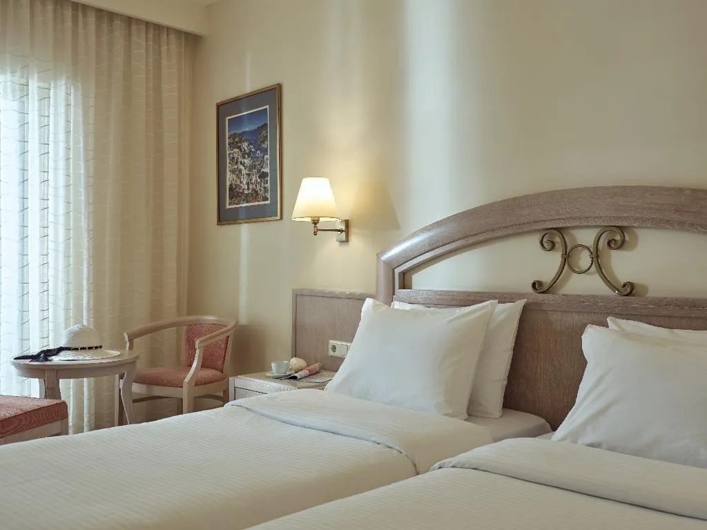 BUNGALOW CAPACITY 2 Room, Pilot Beach Resort, Crete