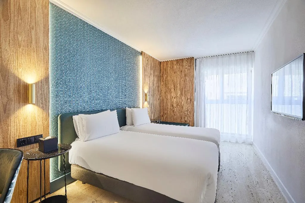 Double or Twin ECONOMY Room, Exe Mitre, Barcelona