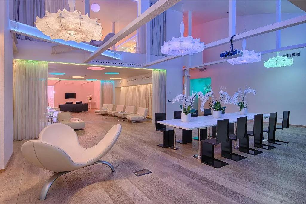 Room, nhow Milano, Milan