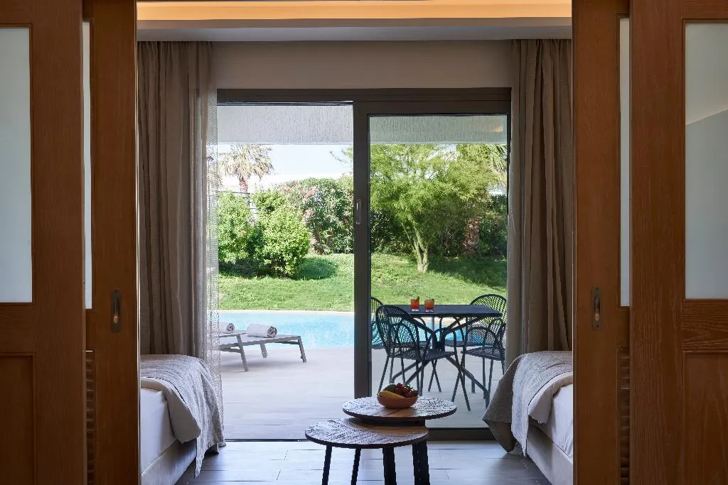 FAMILY ROOM POOL VIEW Room, Atlantica Aegean Blue, Rhodes