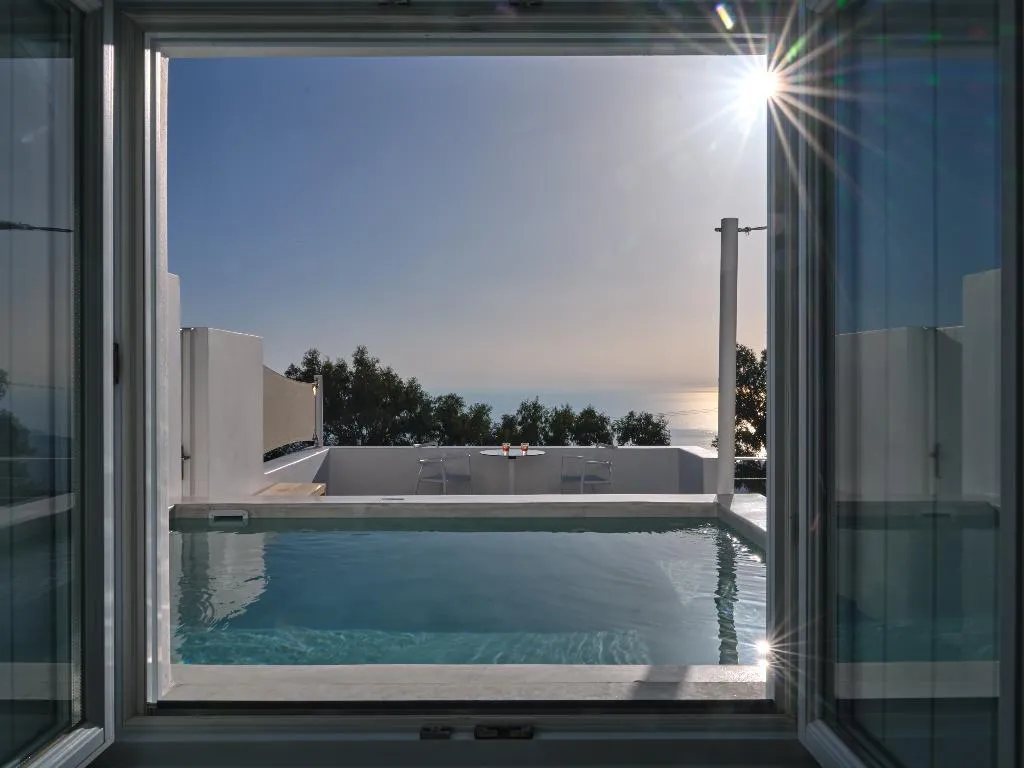 SUITE WITH PRIVATE POOL Room, Santorini Heights, Santorini