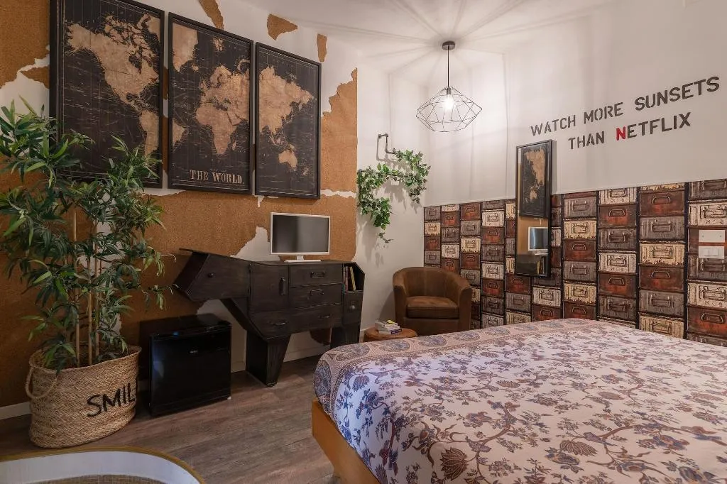 Room, Code Rooms, Florence