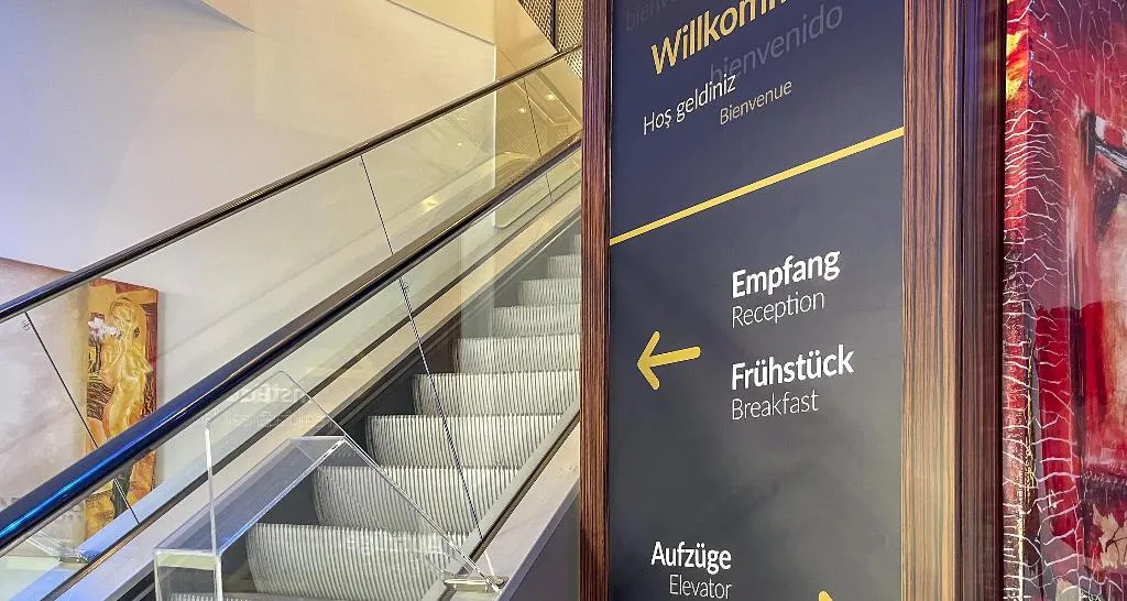 Lobby, PLAZA Premium Berlin Kurfürstendamm, Berlin