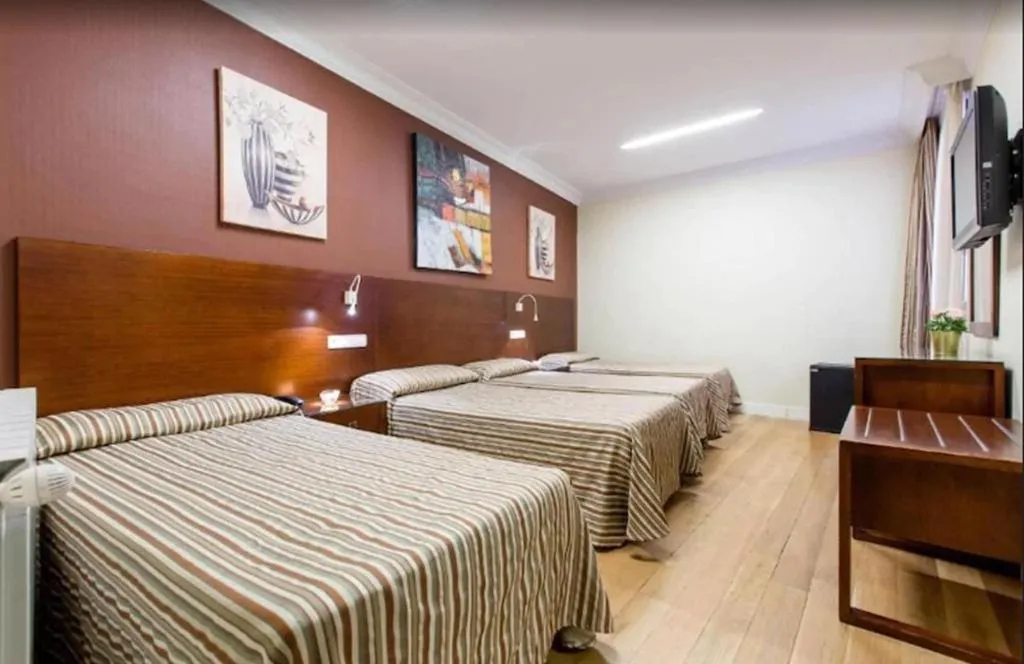 Room, Hostal Abadía Madrid, Madrid