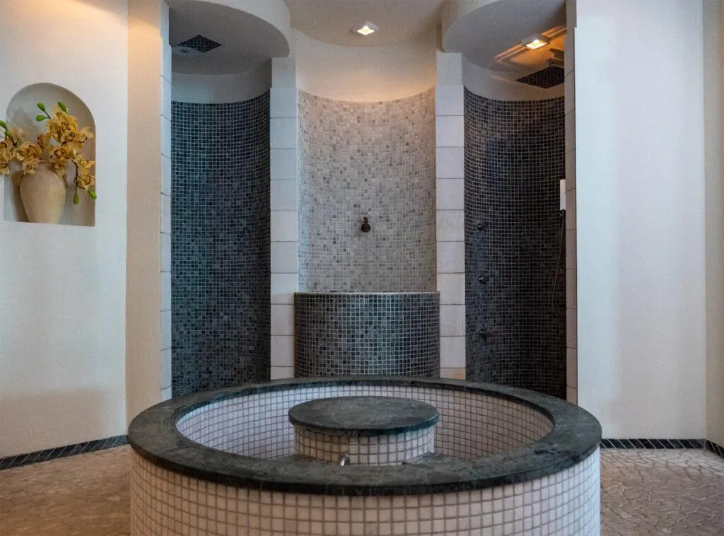 Sports and Entertainment, Hotels Vidi Miramare & Delfino, Venice