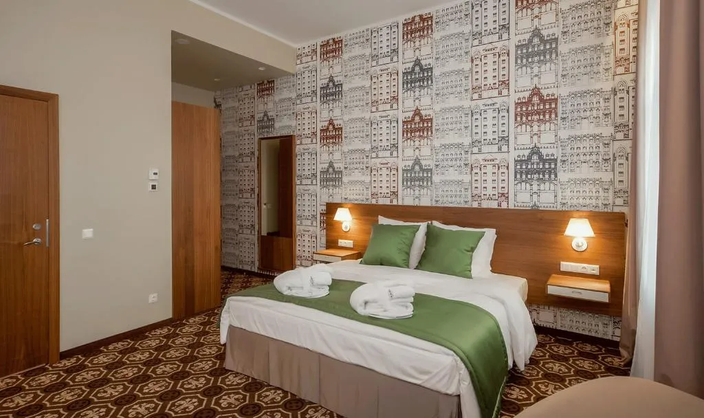 DOUBLE KING BED NON SMOKING Room, Mercure Riga Centre, Riga