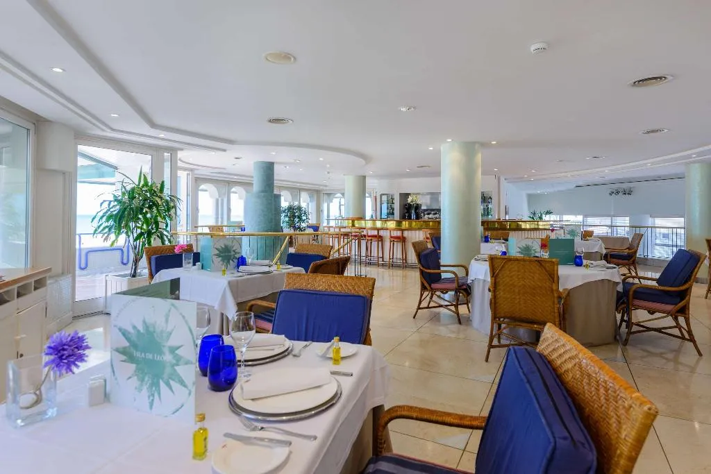 Restaurant, Playa Victoria, Costa De La Luz