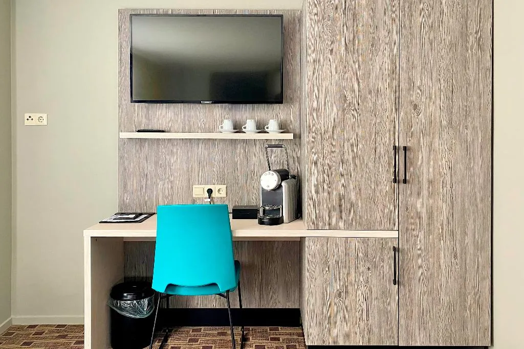 TRIPLE STANDARD Room, Xo Hotels City Centre, Amsterdam