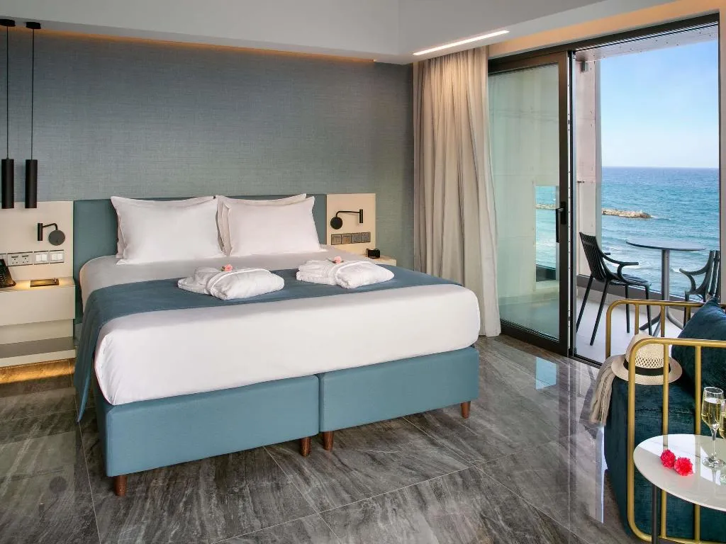 Room, Mercure Larnaca Beach Resort, Cyprus