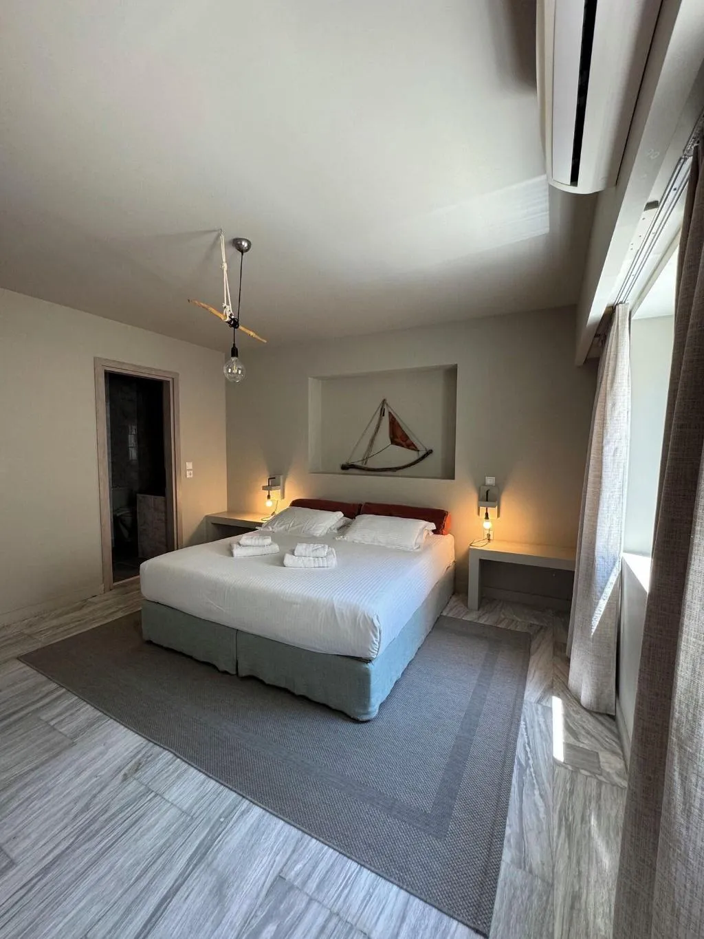 Room, Lotus Center Apartments, Athens