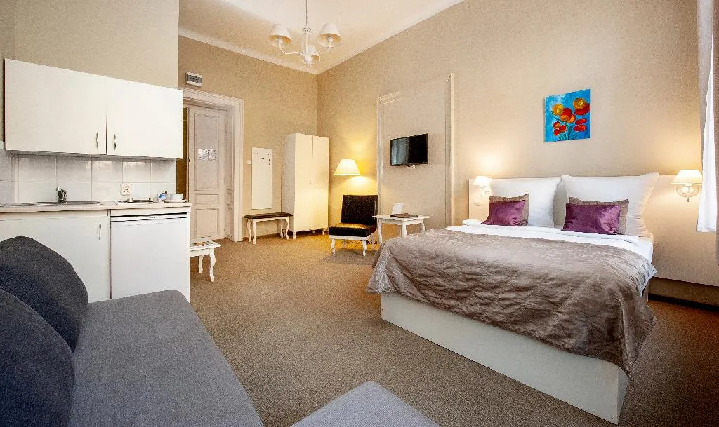 TRIPLE STANDARD Room, Leone Aparthotel, Krakow
