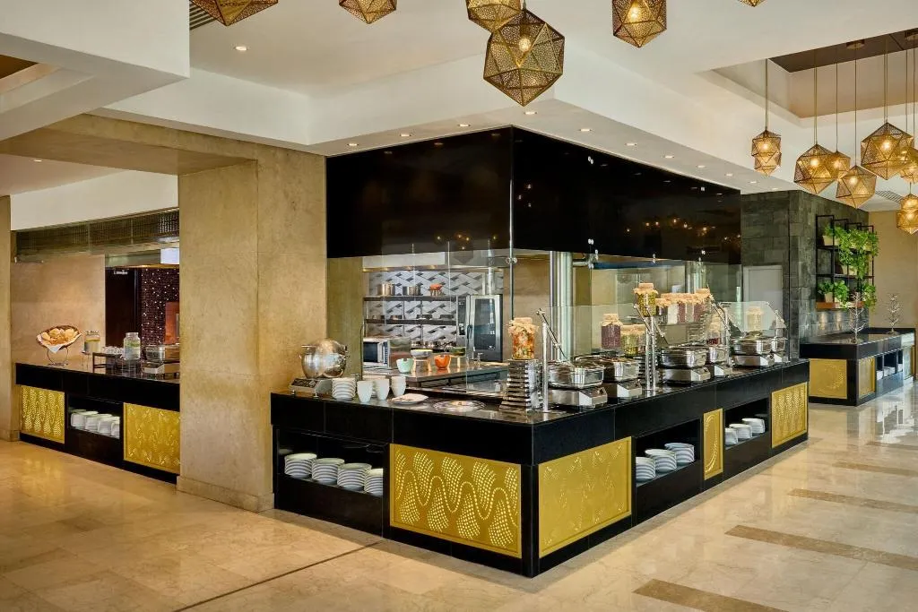 Restaurant, Sheraton Cairo Hotel Towers And Casino, Cairo