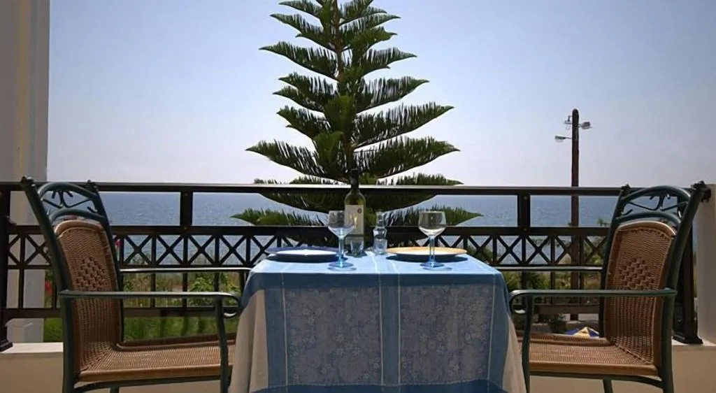 Restaurant, Sarikampos Beach, Crete