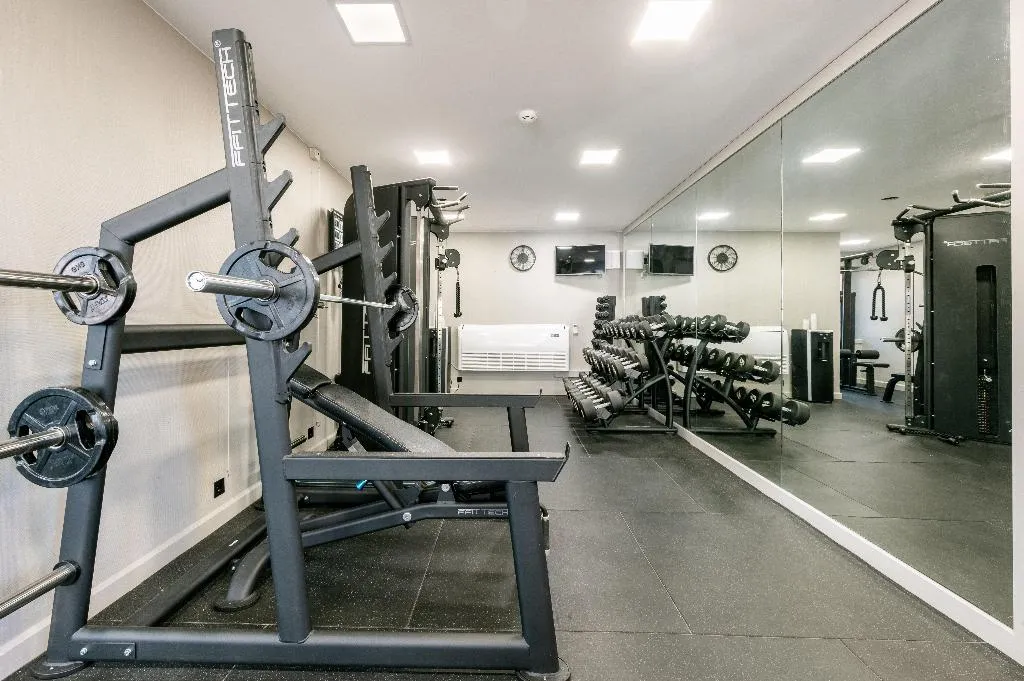 Sports and Entertainment, Holiday Inn Lisbon Continental, Lisbon