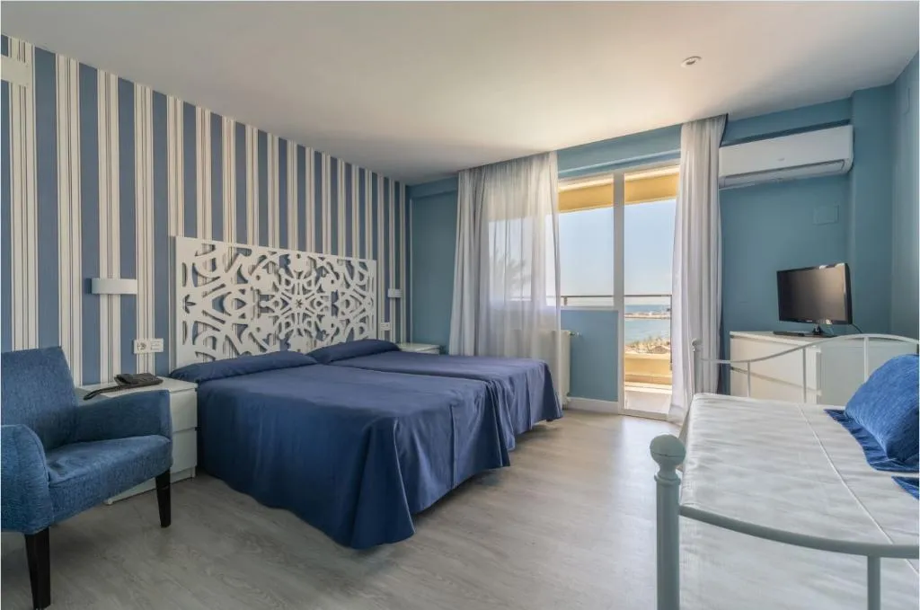 Double or Twin POOL VIEW Room, La Barracuda, Costa Del Sol