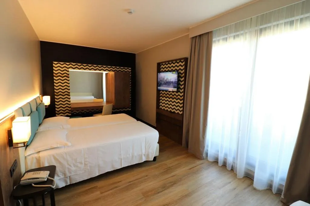TWIN SUPERIOR Room, Hotel Domenichino, Milan