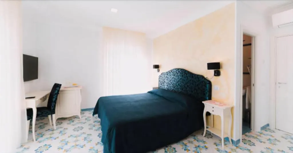 Room, Nonno Francesco B&B, Naples