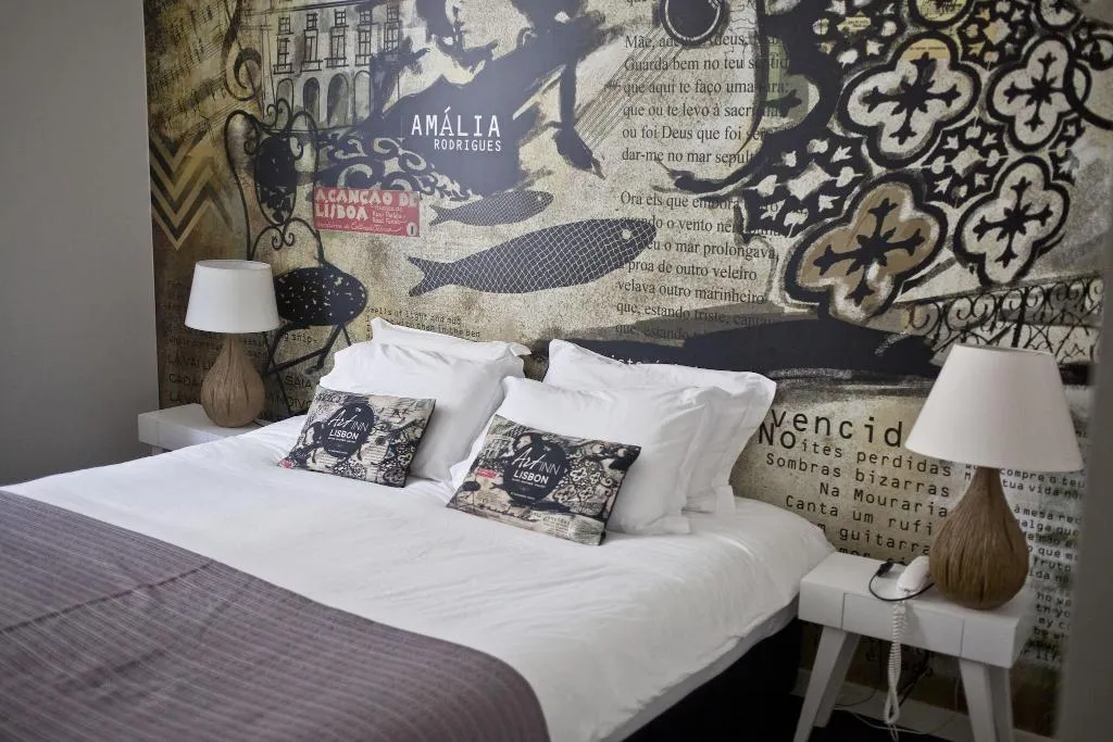 TWIN TWO BEDS Room, The Art Inn Lisbon, Lisbon