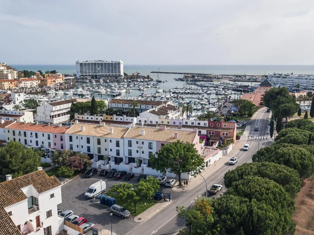 General view, Mouraliz Apartamentos, Algarve